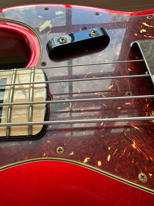 2024 Fender Custom Shop '68 Jazz Bass Journeyman Relic - Aged Candy Apple Red - Image 11