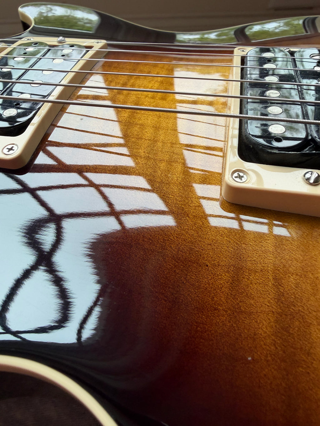 2023 Gibson Les Paul Standard Slash Signature - November Burst