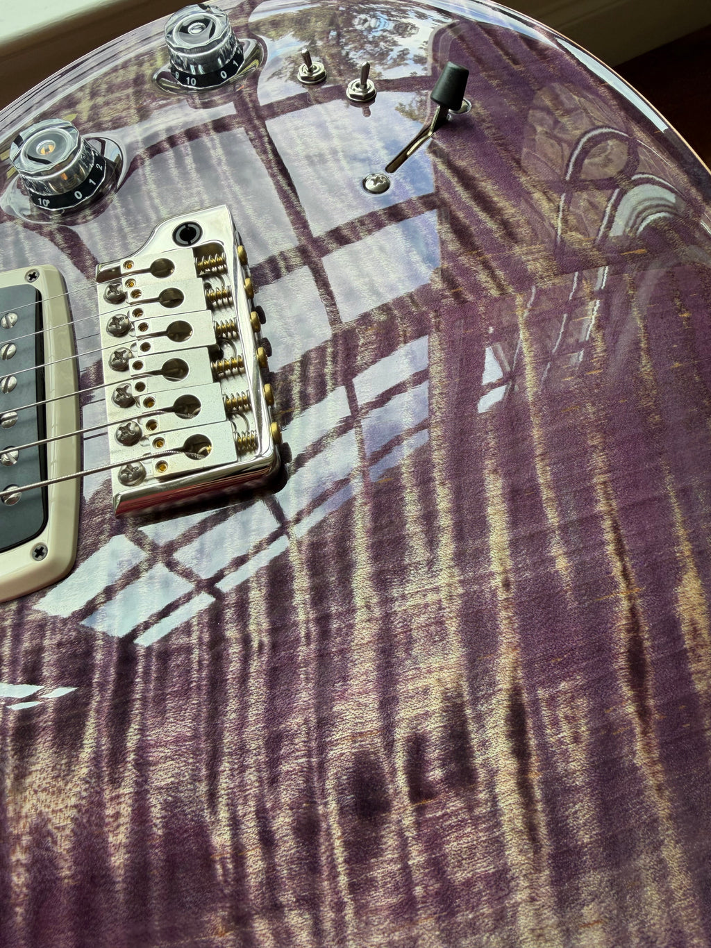 2025 PRS Modern Eagle V 40th Anniversary - Aurora Borealis
