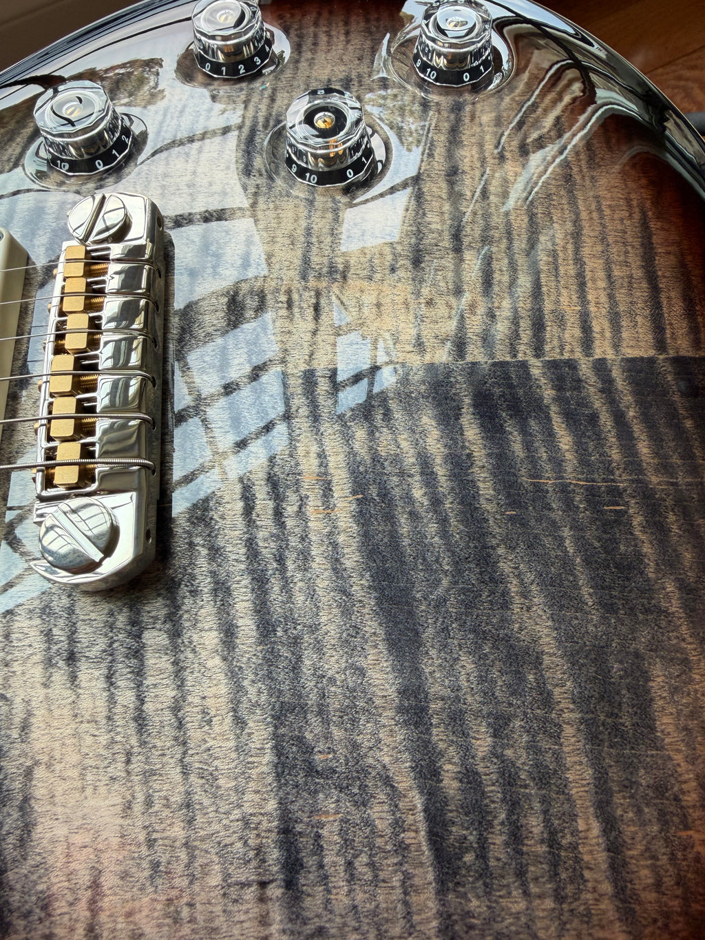 2025 PRS Tremonti Signature - Charcoal Tri-Color Burst