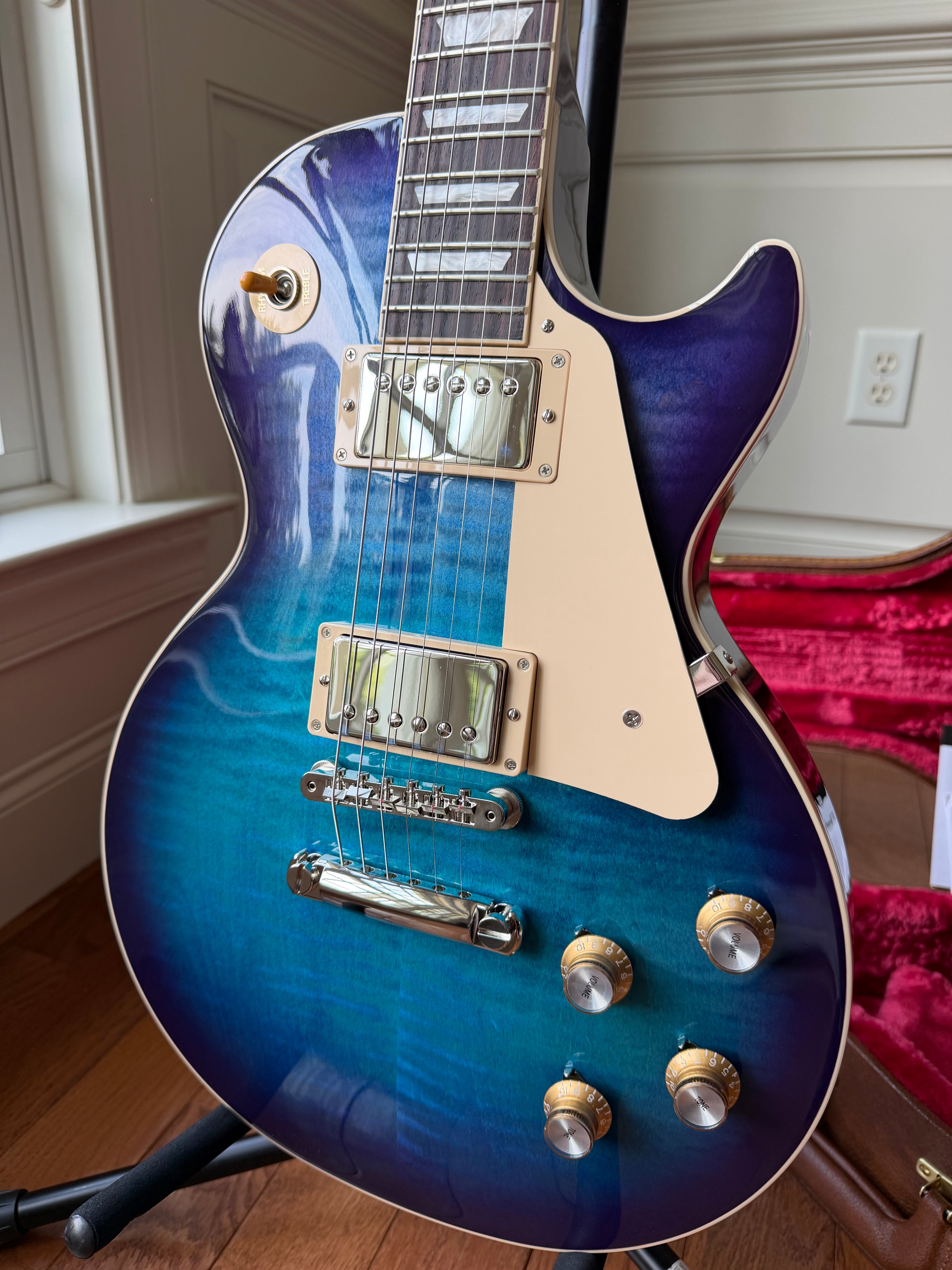 2026 Gibson Les Paul Standard 60s Figured Top - Blueberry Burst