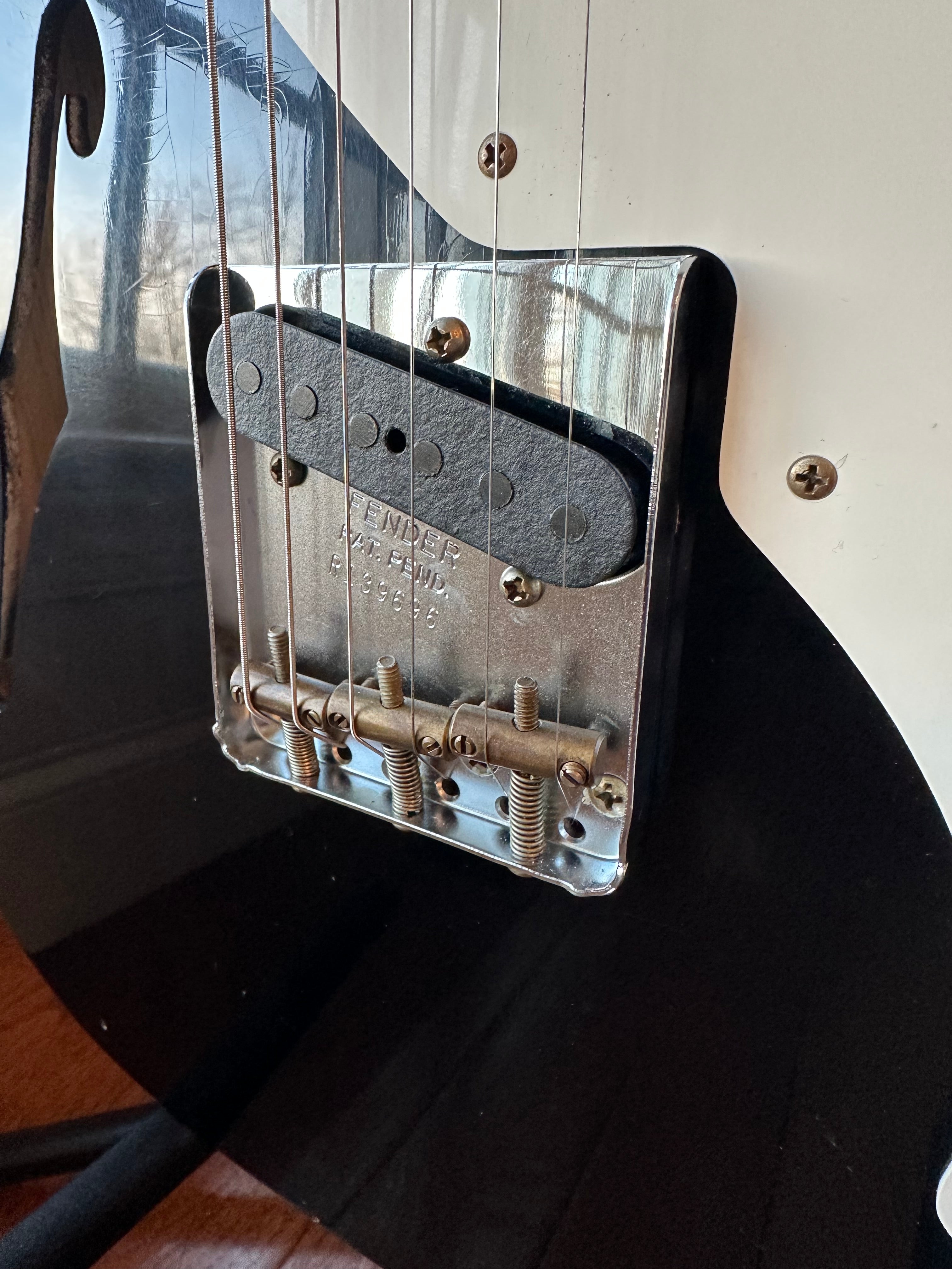 2025 Fender Custom Shop Telecaster Thinline W25-50S Journeyman - Aged Black - Image 4