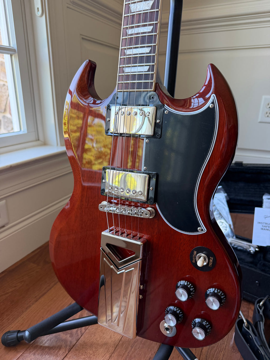 2026 Gibson Jake Kiszka Signature '61 SG Standard - Faded Vintage Cherry Red