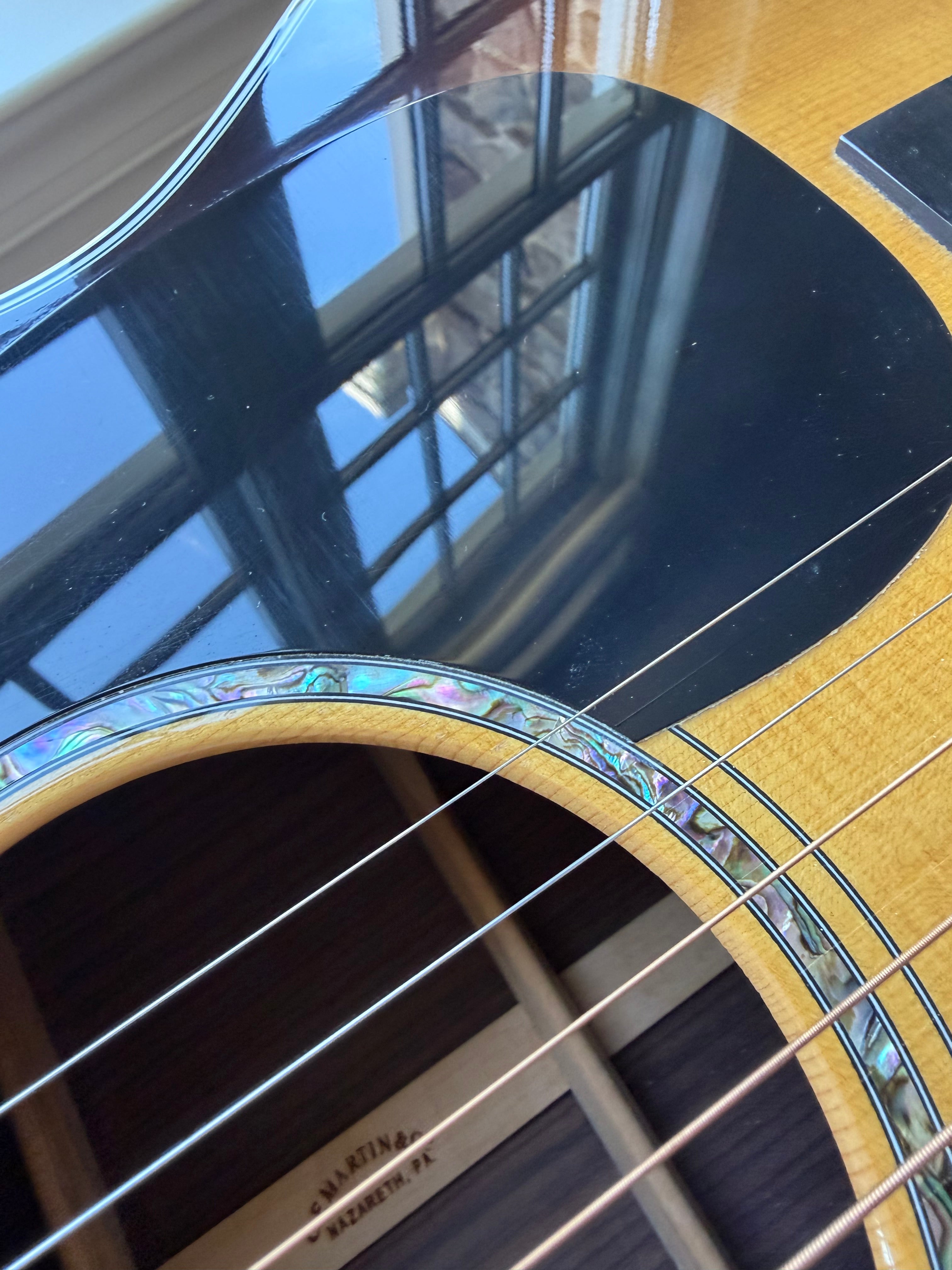 2015 Martin Custom Aura Gloss Top GT - Burst
