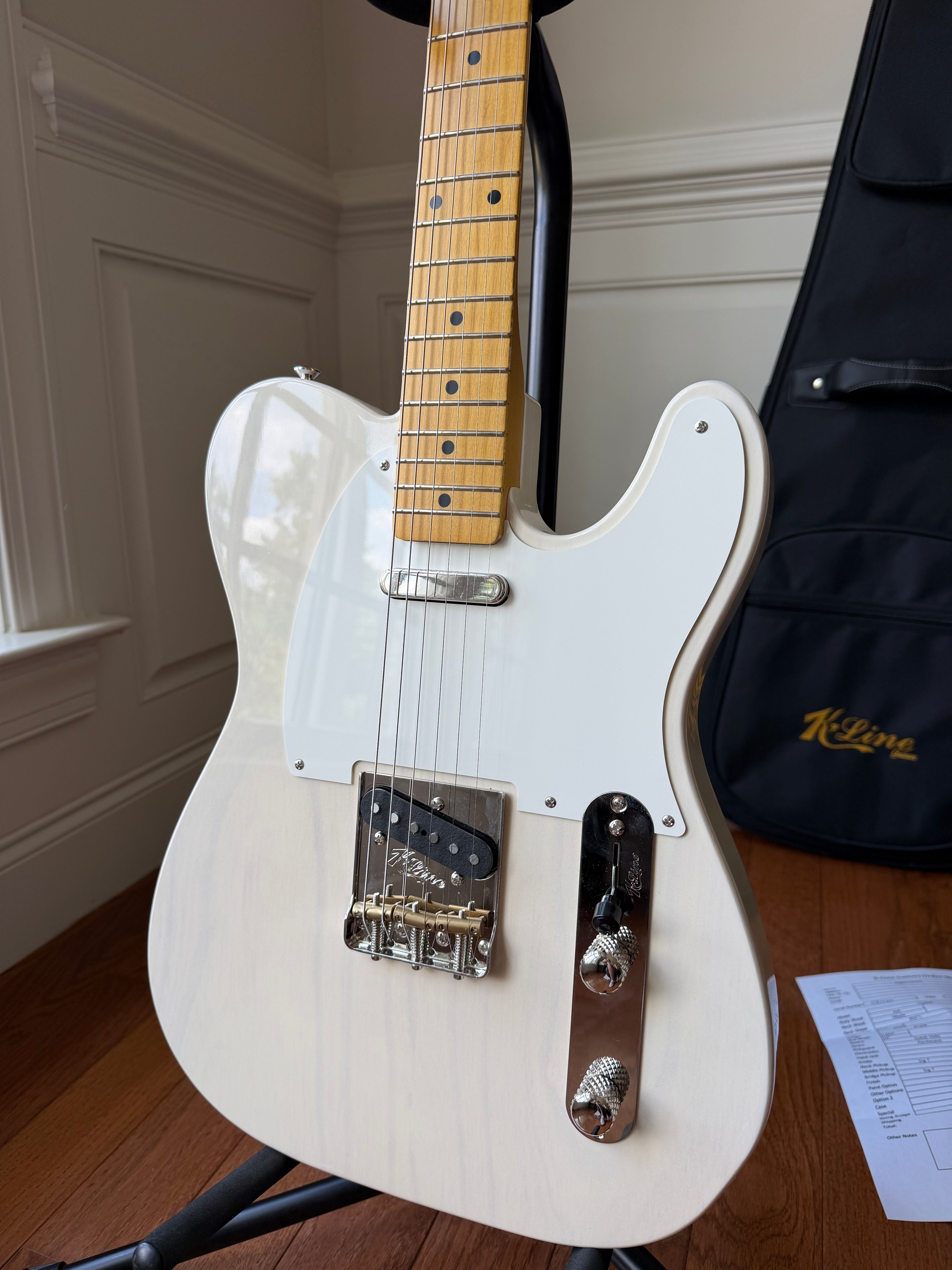 2025 K-Line Truxton - Blonde White