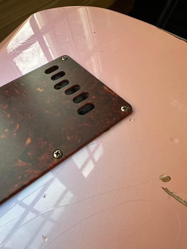 LsL Instruments Saticoy HSS Keyara - Ice Pink Over 3-Tone Sunburst