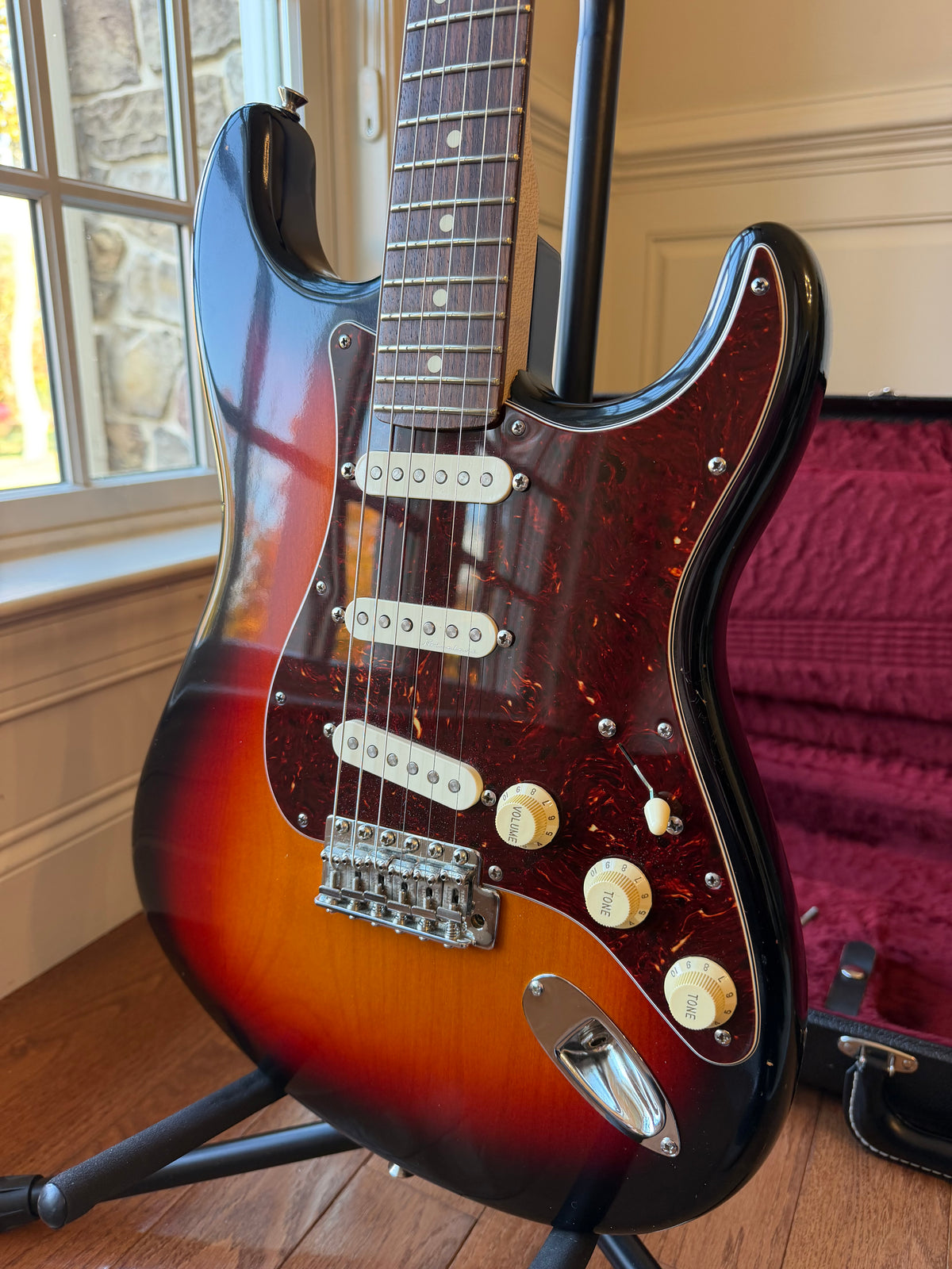 2009 Fender American Stratocaster Highway One - 3 Tone Sunburst