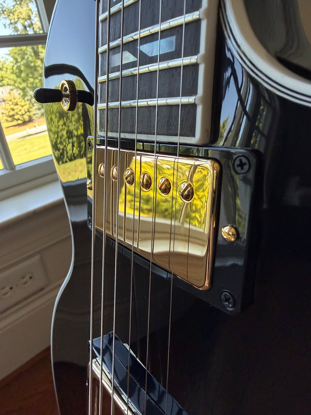 2026 Gibson Les Paul Supreme - Ebony Black