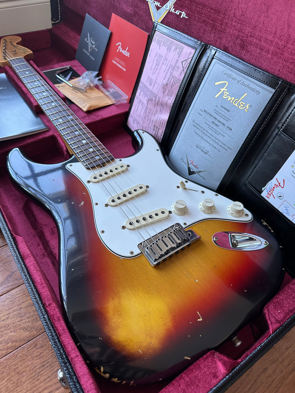 2025 Fender Custom Shop Stratocaster Pro W25 Relic - 3 Color Sunburst - Image 1