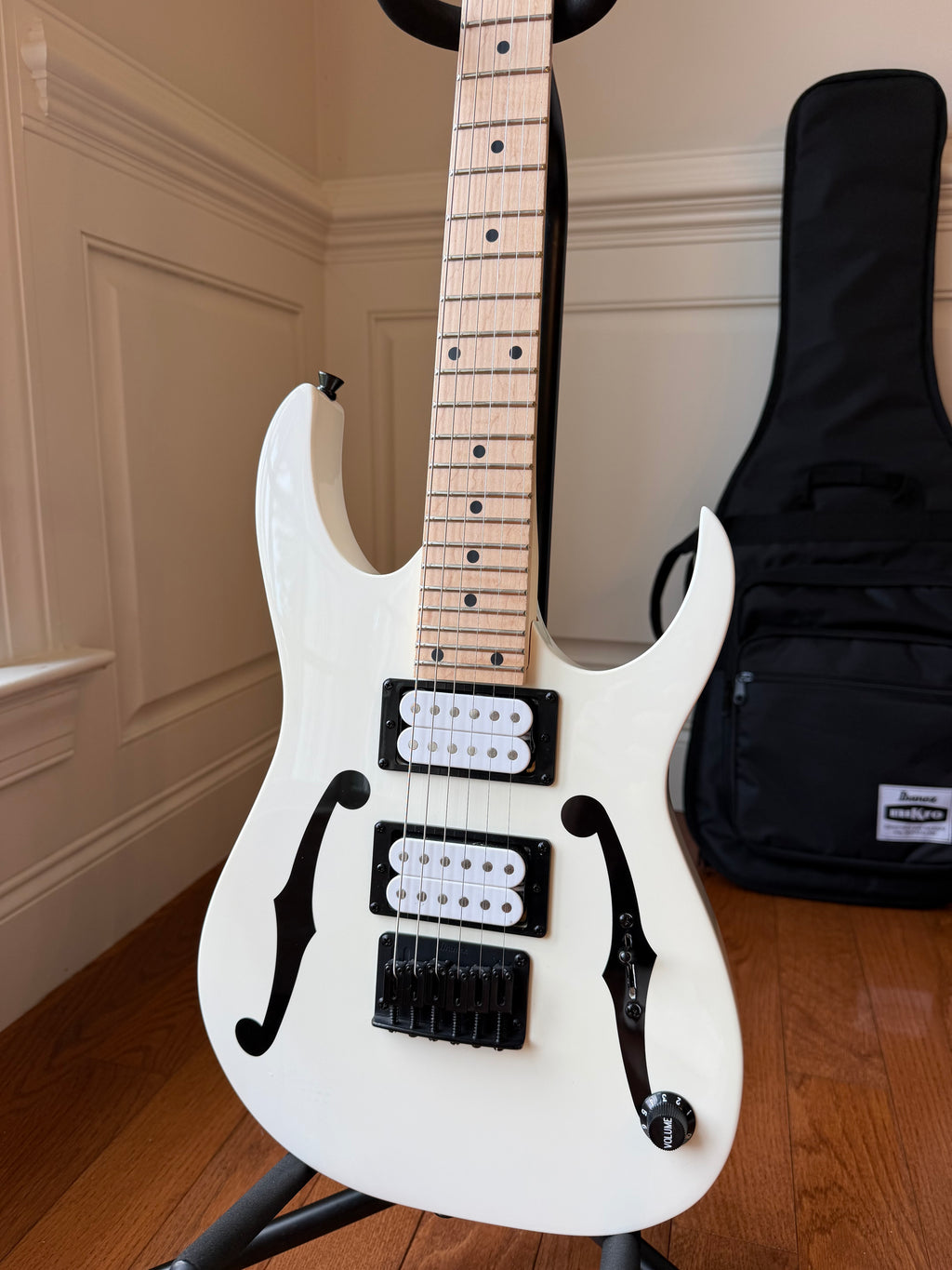 Ibanez PGMM31 Paul Gilbert Signature Mikro - White