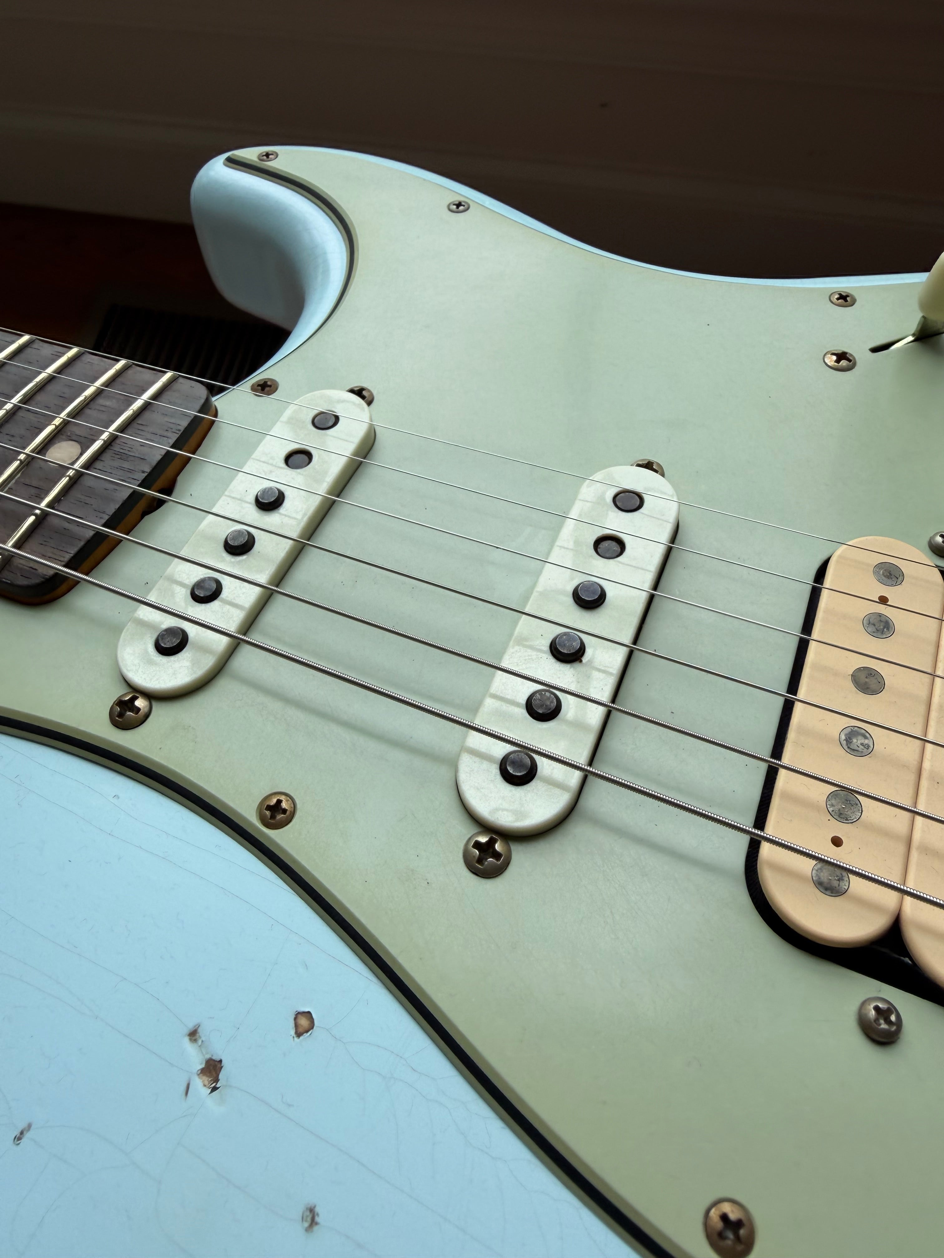 2026 Fender Custom Shop ‘62 Stratocaster 6.6 lbs HSS Heavy Relic - Sonic Blue
