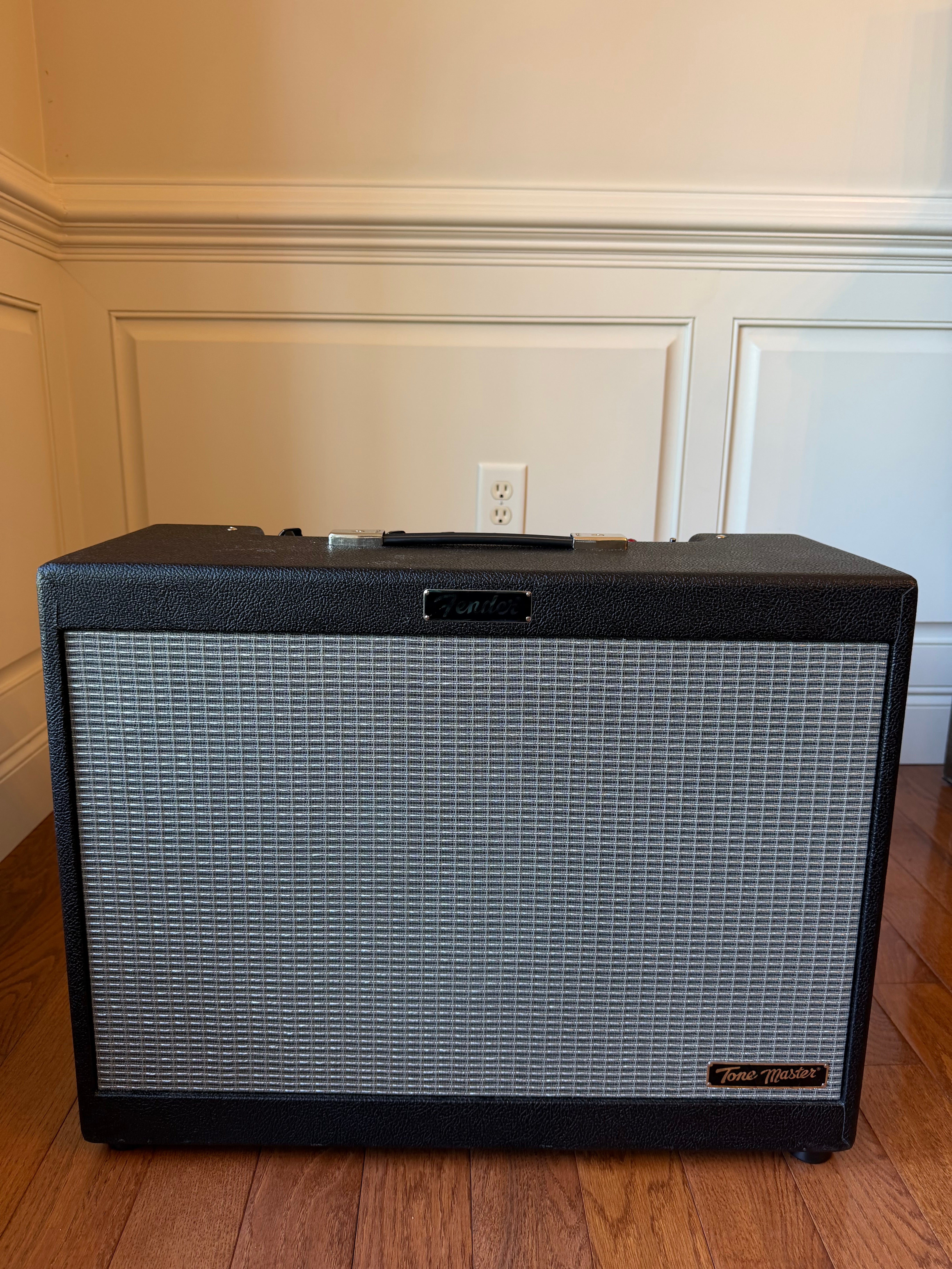 Fender Tone Master FR-12 Powered Speaker w/ Cover