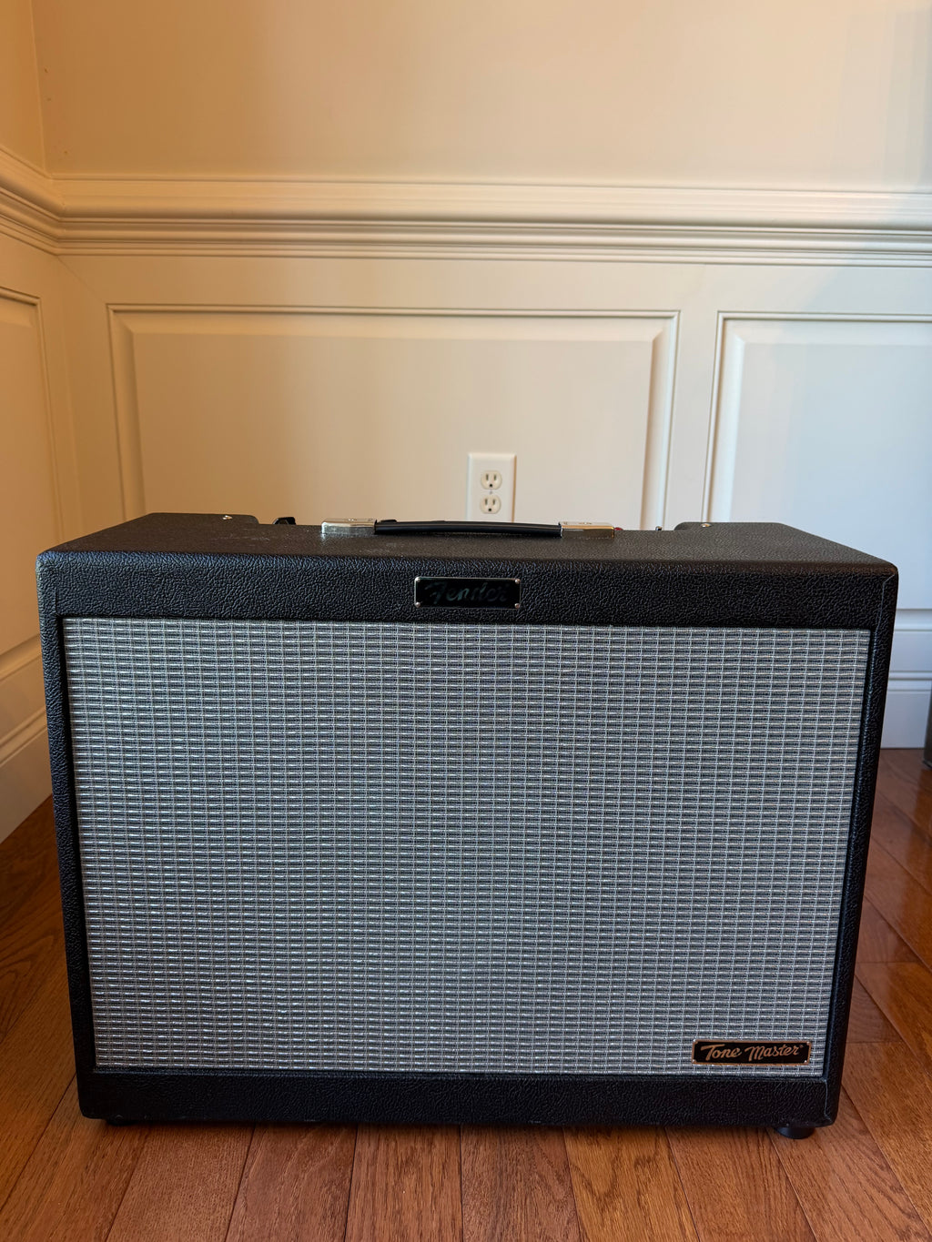 Fender Tone Master FR-12 Powered Speaker w/ Cover