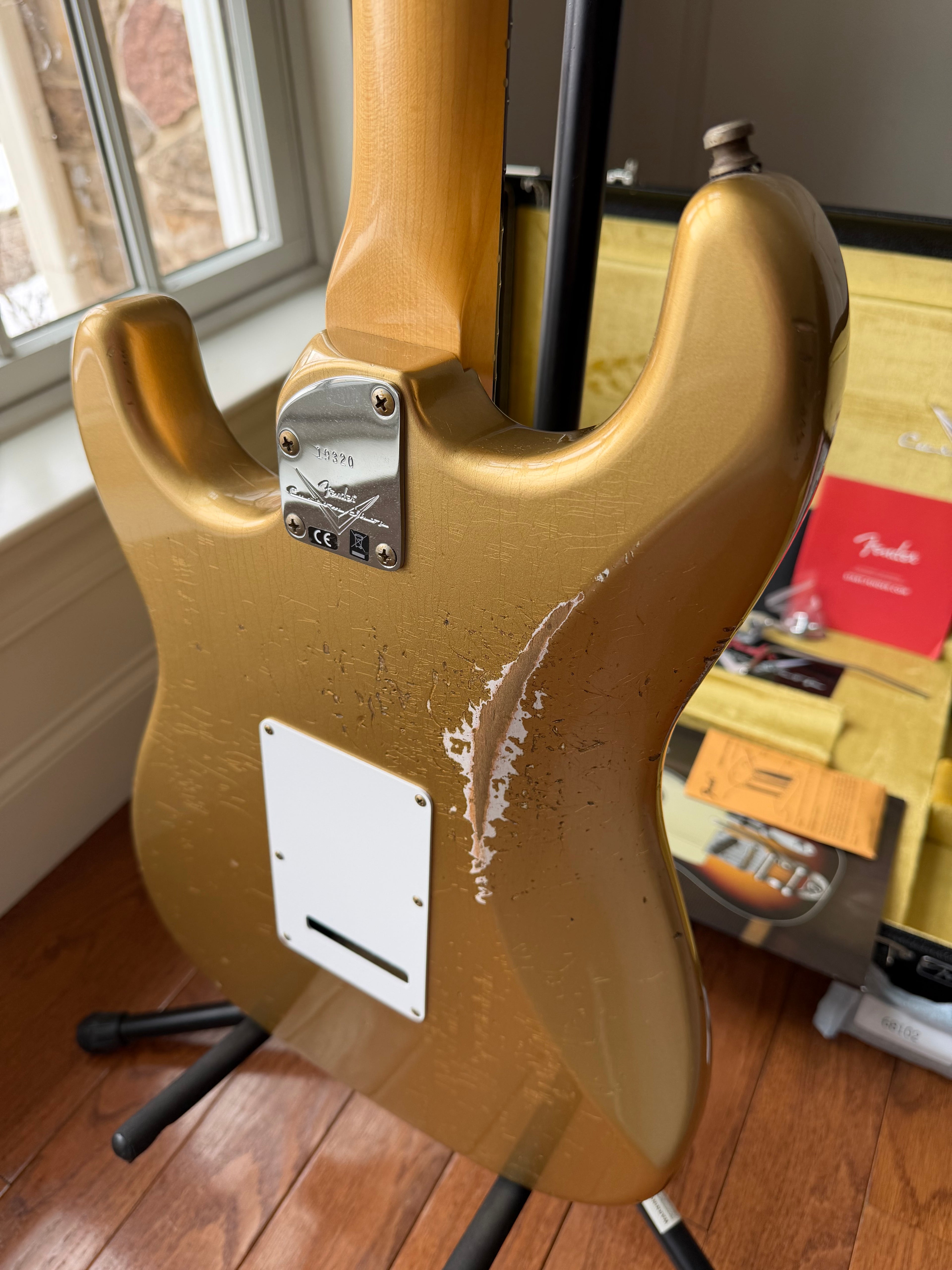 2026 Fender Custom Shop Stratocaster Pro W25 Relic - HLE Gold