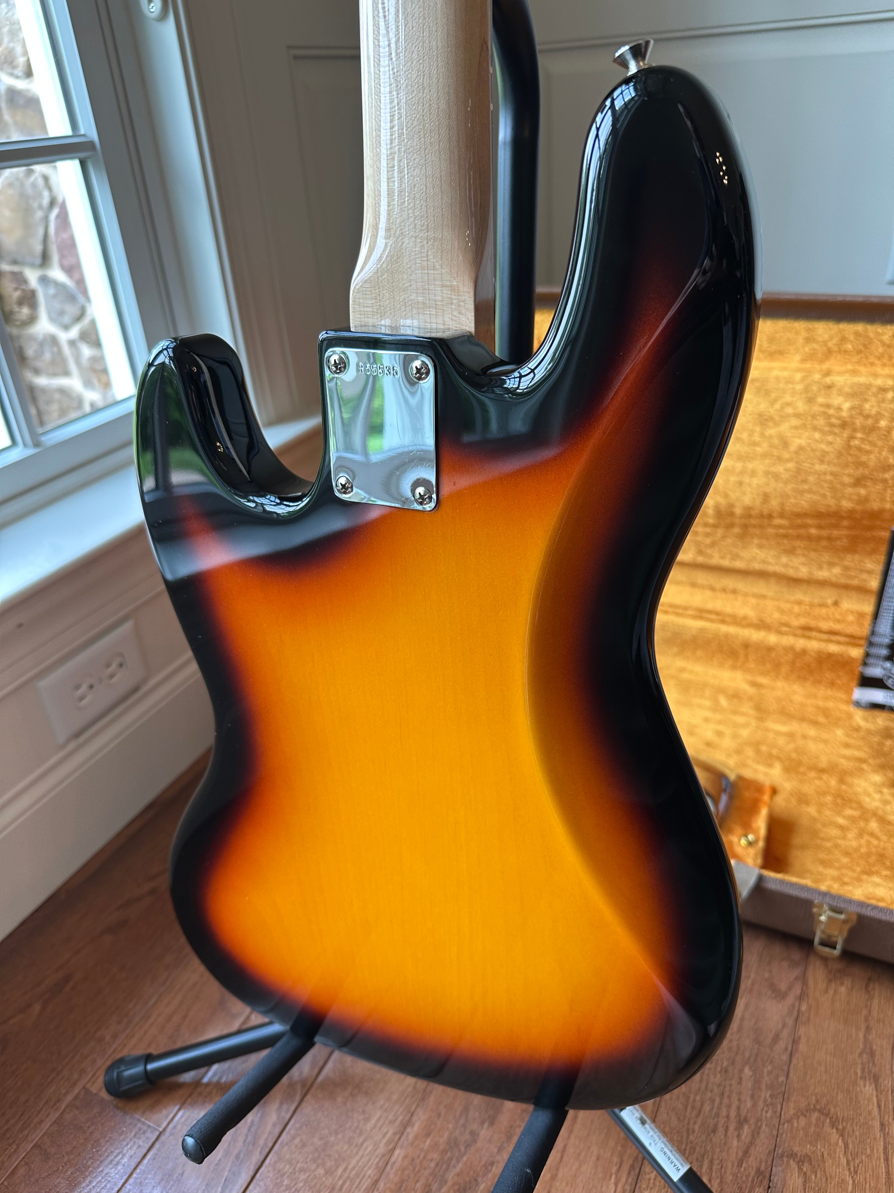 2011 Fender Custom Shop '60 Jazz Bass NOS - Vintage Sunburst - Image 9