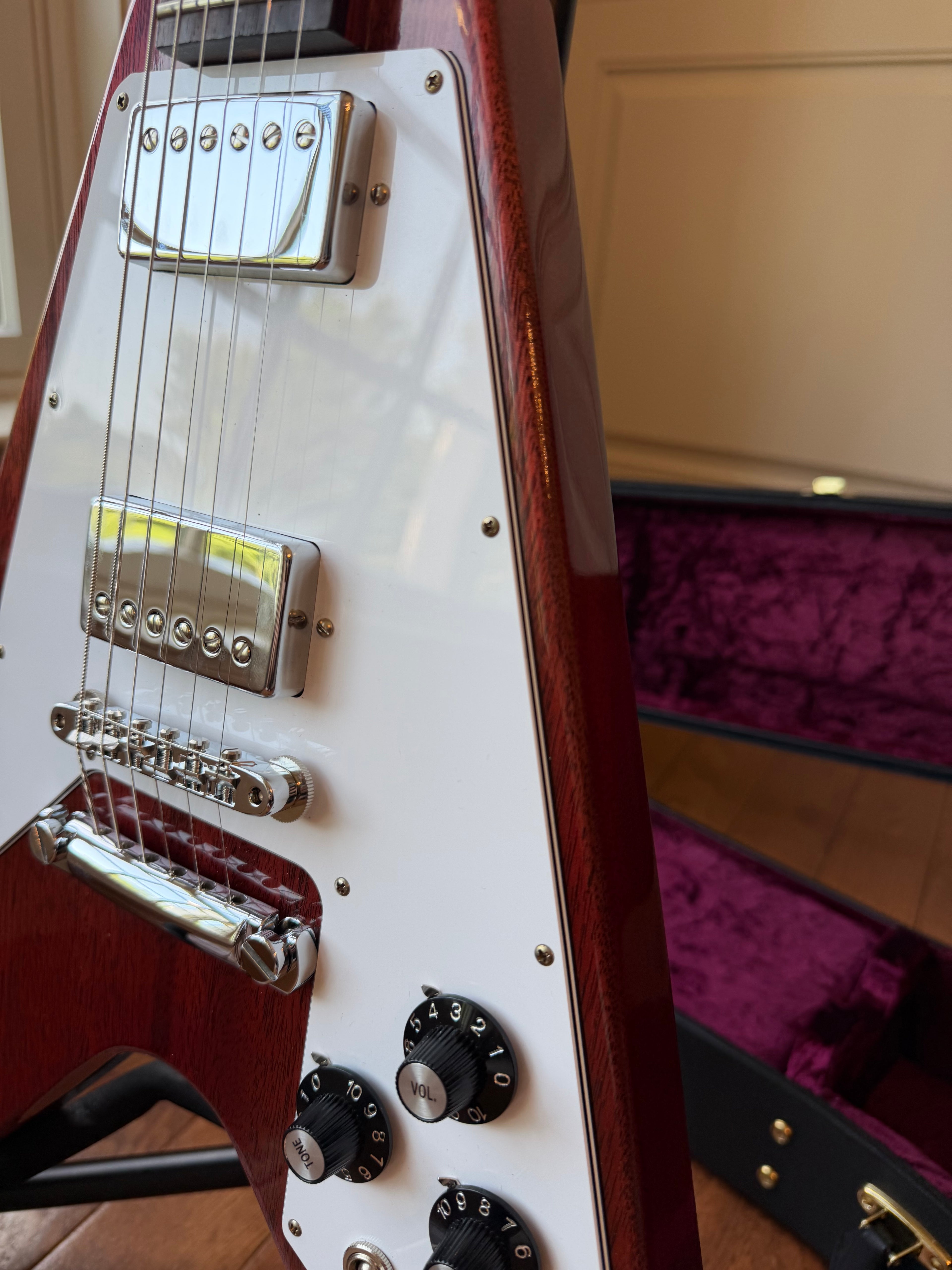 2026 Gibson Custom 1971 Flying V Medallion Reissue VOS - Cherry