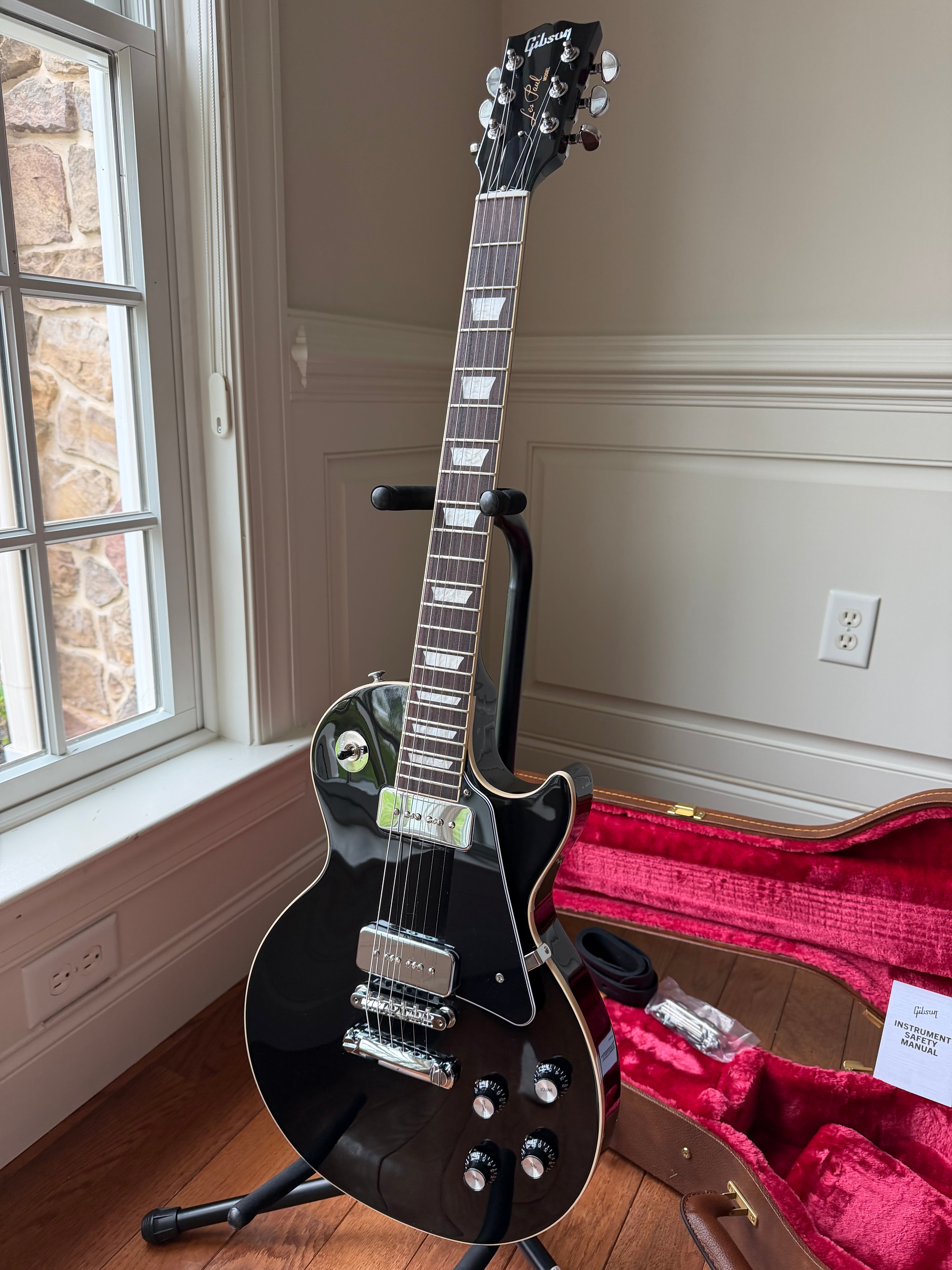 2025 Gibson Les Paul Standard Noel Gallagher Signature - Ebony Black