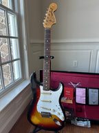 2025 Fender Custom Shop Stratocaster Pro W25 Relic - 3 Color Sunburst - Image 3