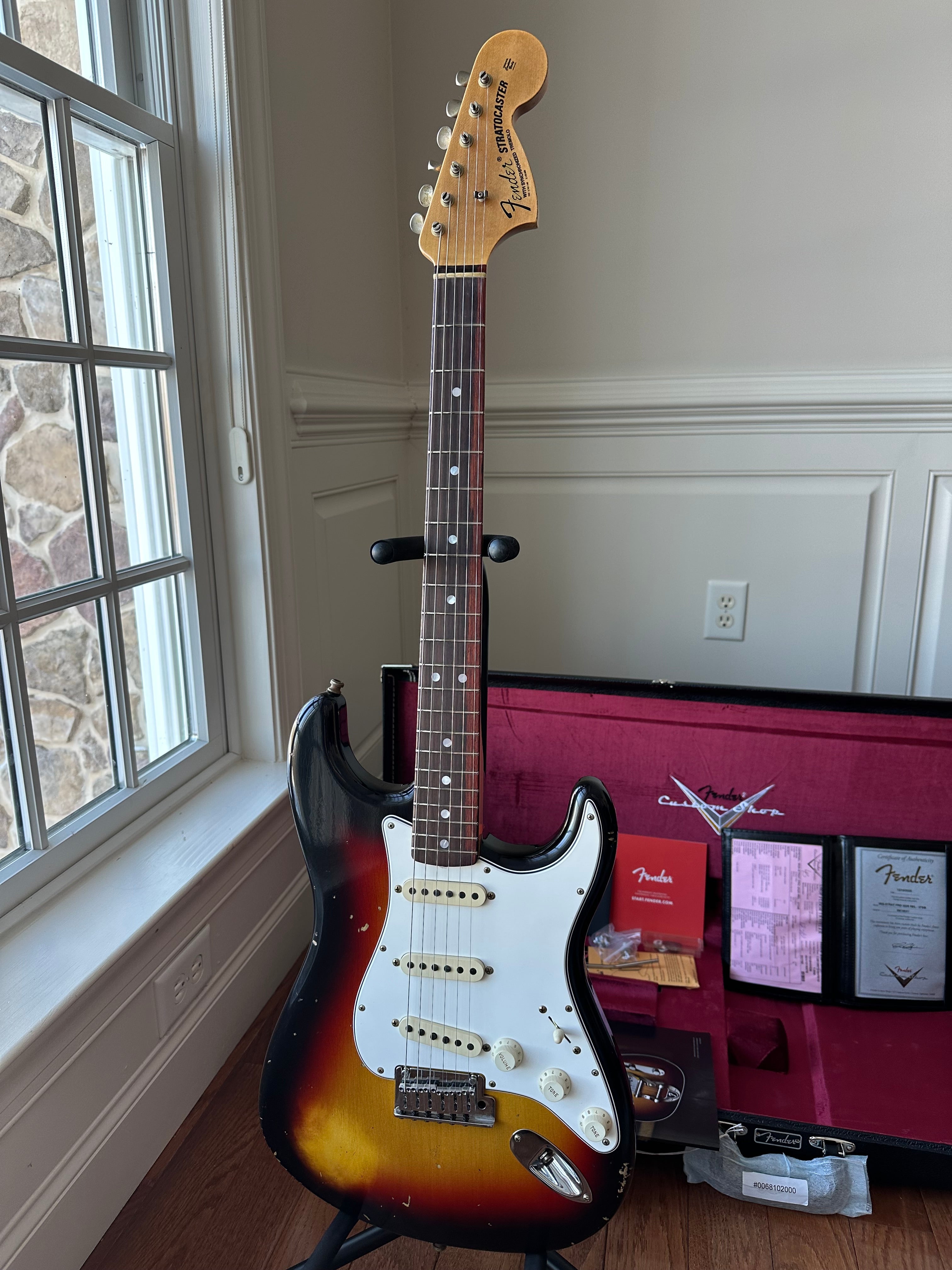 2025 Fender Custom Shop Stratocaster Pro W25 Relic - 3 Color Sunburst - Image 3