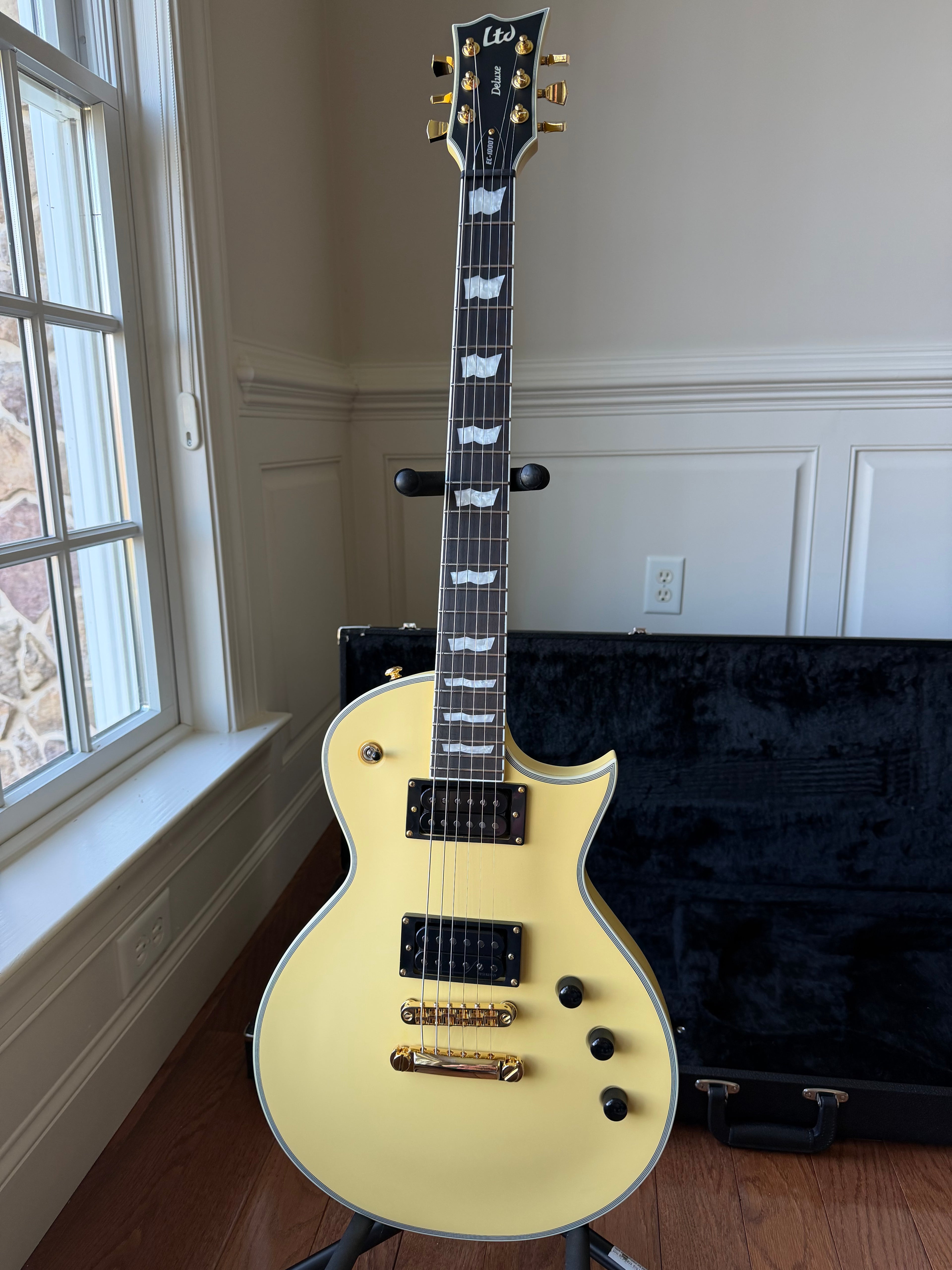 2024 ESP LTD EC-1000T CTM - Vintage Gold Satin