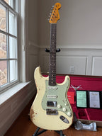 2026 Fender Custom Shop '62 Stratocaster HSS Heavy Relic - Vintage White - Image 3