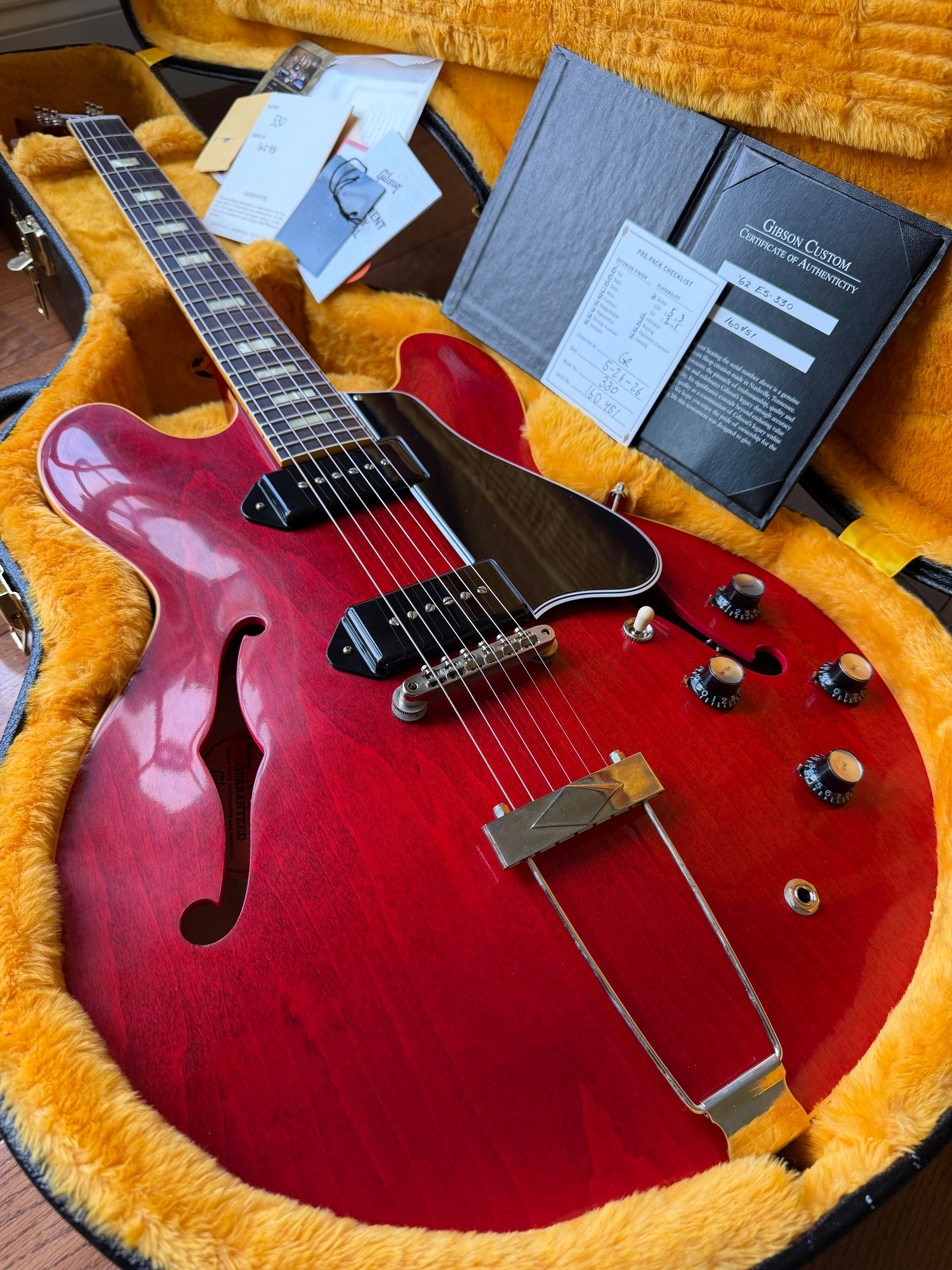 2026 Gibson Custom Shop ES-330 ‘62 - Cherry Red