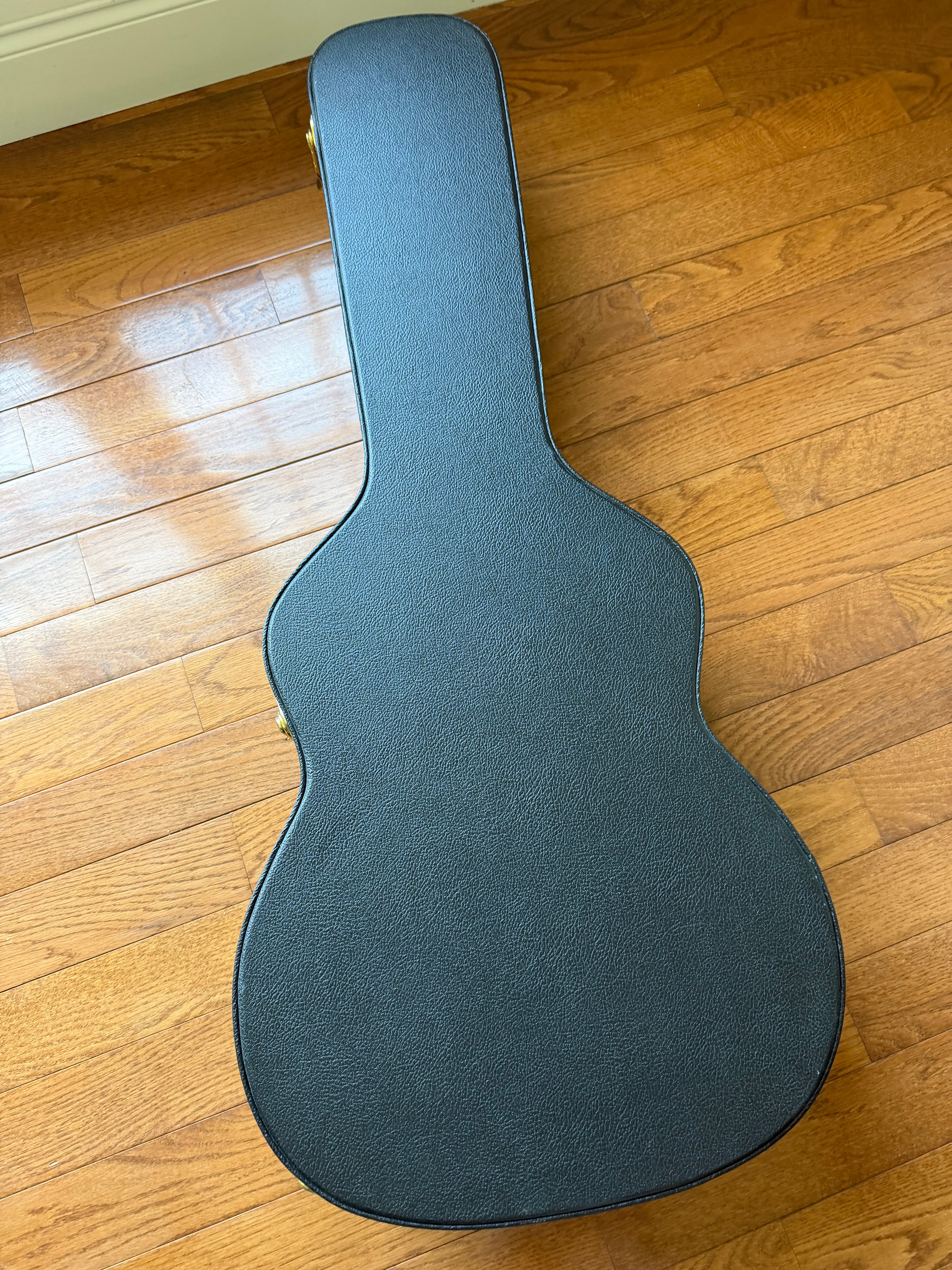 2019 Martin OMC-15ME - Mahogany