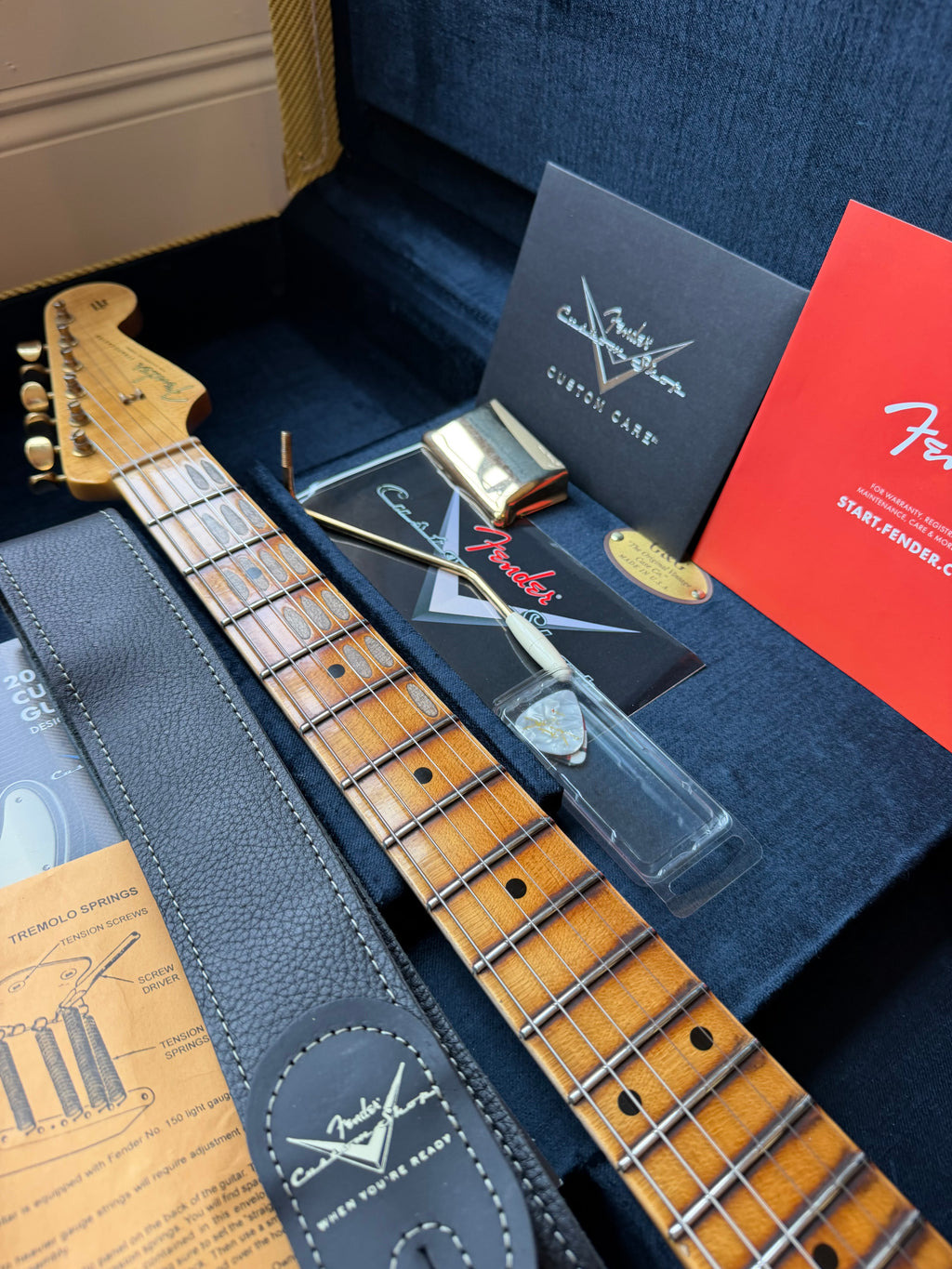 2025 Fender Custom Shop ‘57 Stratocaster S23 Gold Hardware Relic LTD - Faded Aged 2 Color Sunburst