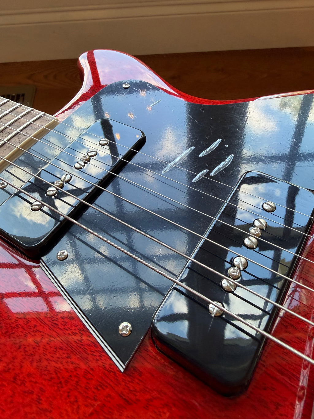 2025 Gibson Les Paul Special Double Cut - Cherry Red