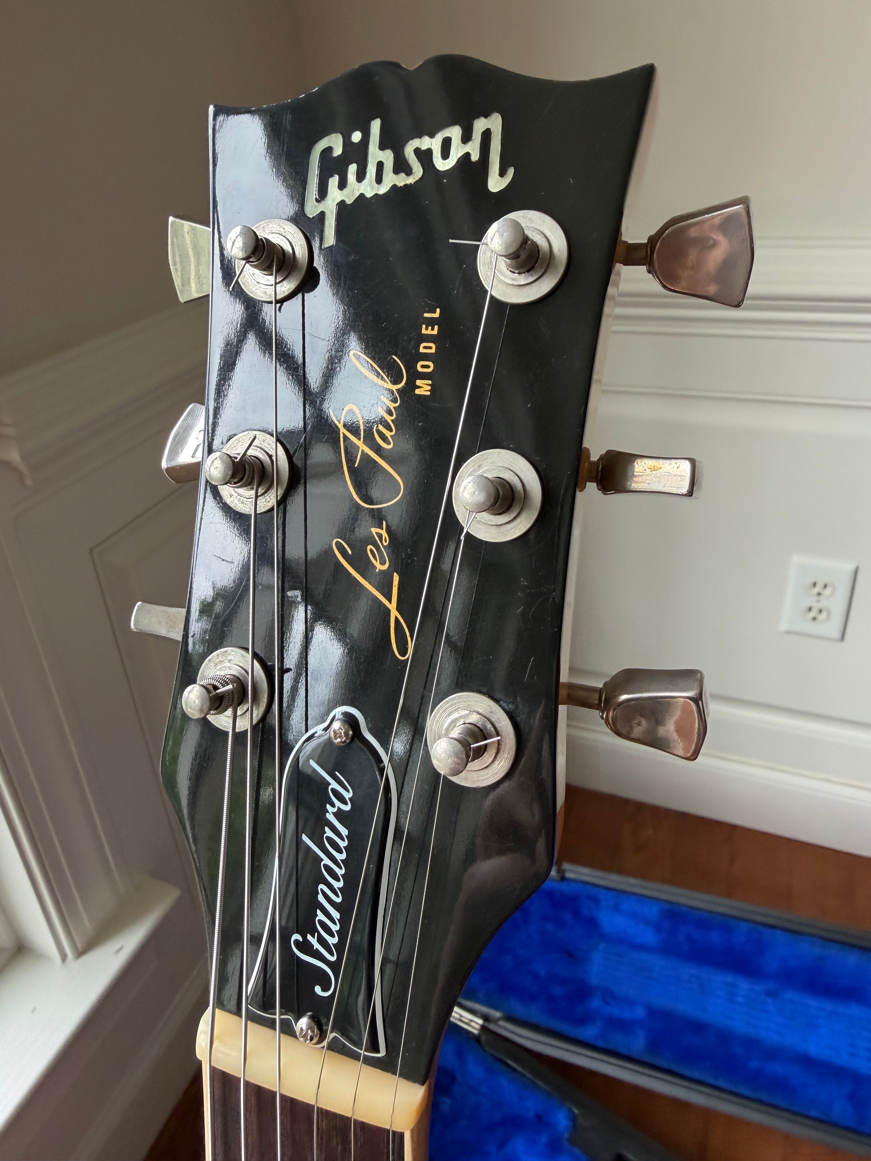 1980 Gibson Les Paul Standard - Gold Top