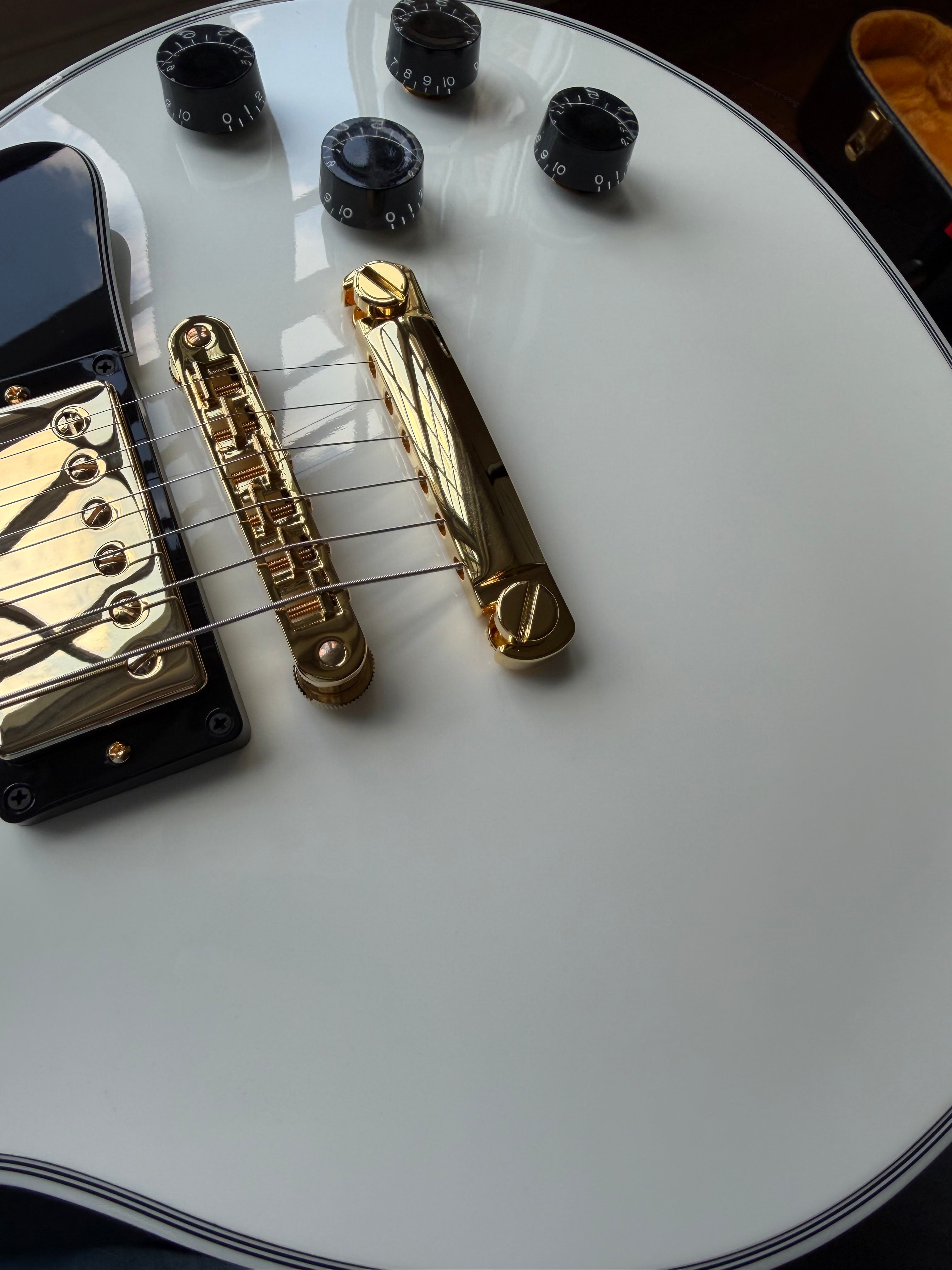 2026 Gibson Custom Shop Les Paul Custom Ebony Fretboard - Alpine White