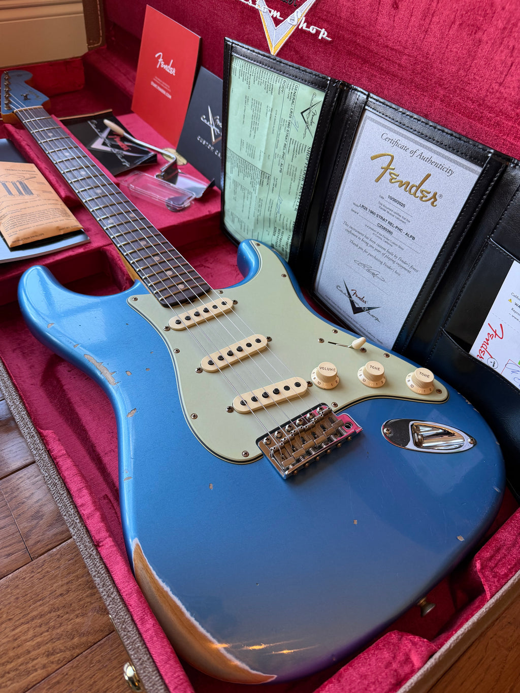 2025 Fender Custom Shop '60 Stratocaster LR25 Relic Limited Edition Matching Headstock - Aged Lake Placid Blue - Image 25