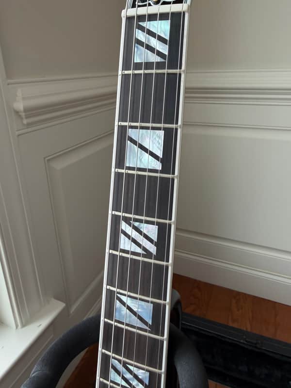 2025 Gibson Les Paul Supreme - Translucent Ebony Burst