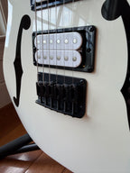 Ibanez PGMM31 Paul Gilbert Signature Mikro - White