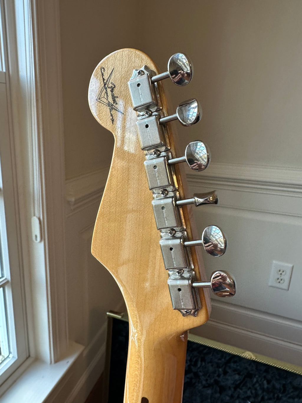 2025 Fender Custom Shop '57 Stratocaster TCP Time Capsule Maple- Dirty Shell Pink - Image 9