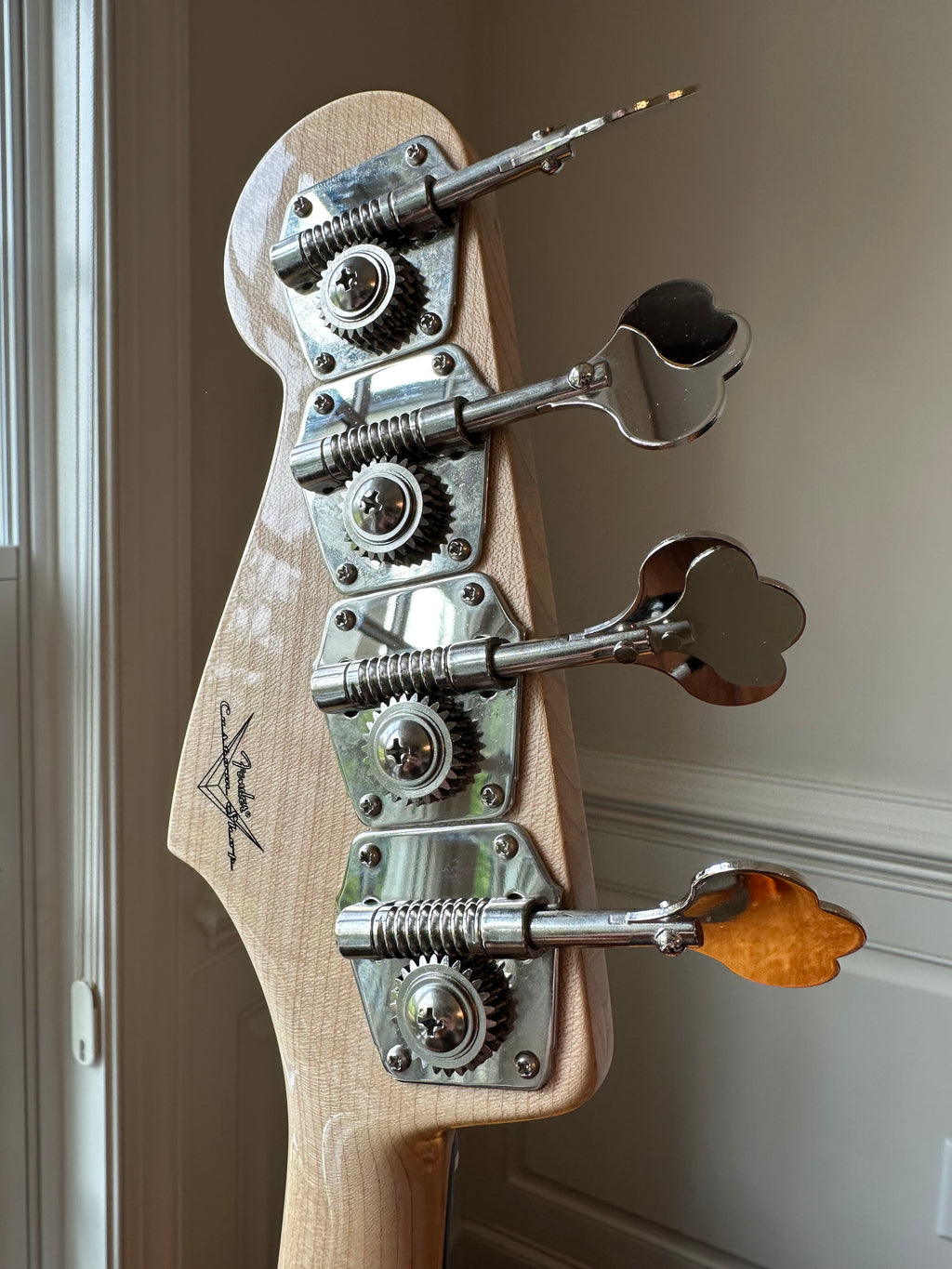 2011 Fender Custom Shop '60 Jazz Bass NOS - Vintage Sunburst - Image 8